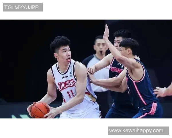 余嘉豪：从篮球新星到职业生涯的璀璨之路探索与展望